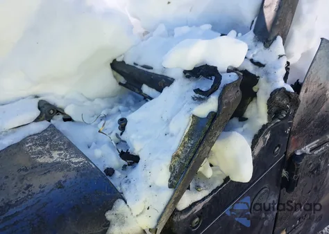 2021 Jeep Wrangler Sport S 4X4 z USA, uszkodzony, nr VIN 1C4GJXAG3MW797721